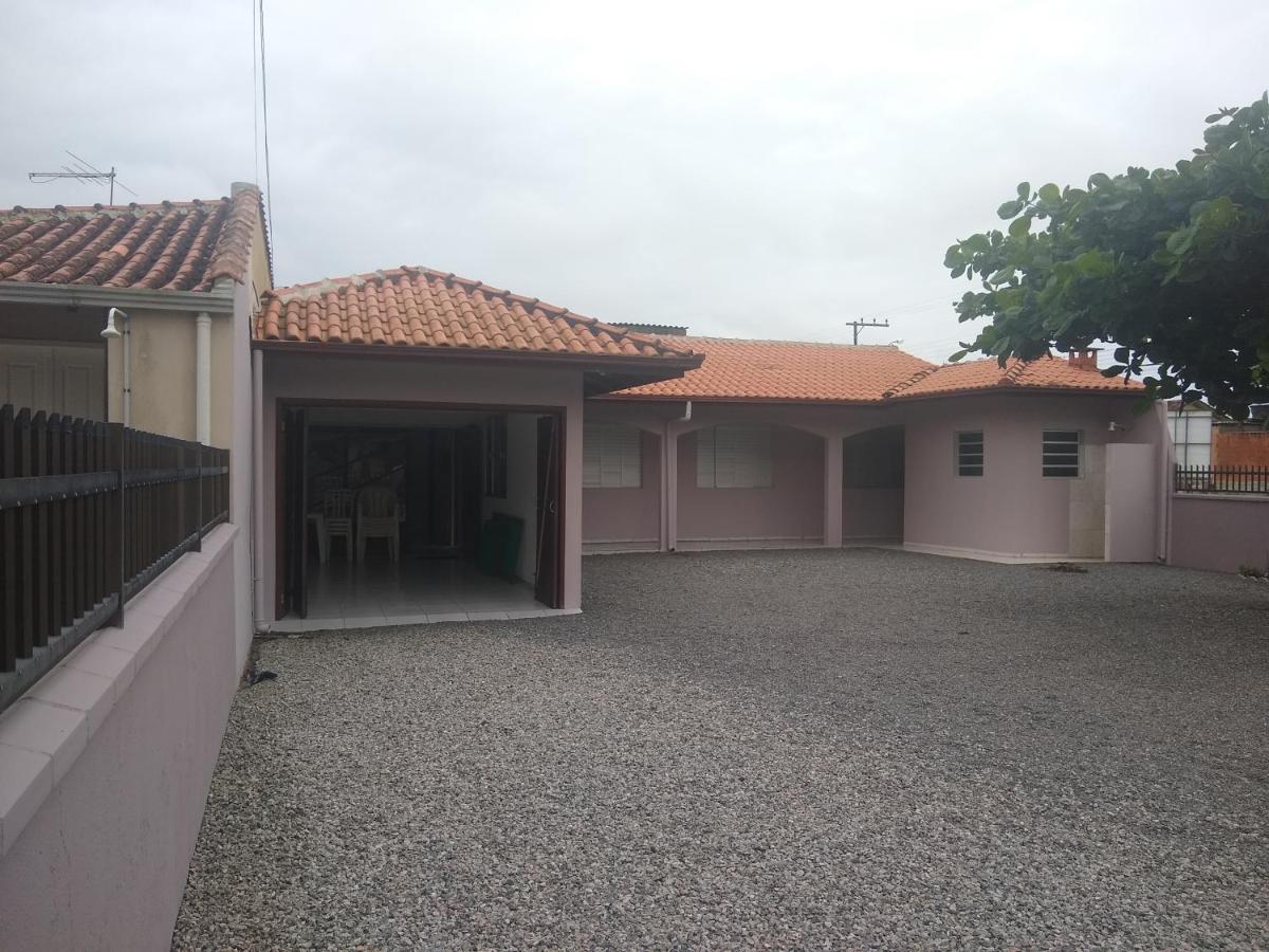 Casa Ampla A 50Metros Do Mar Βίλα Balneario Barra do Sul Εξωτερικό φωτογραφία